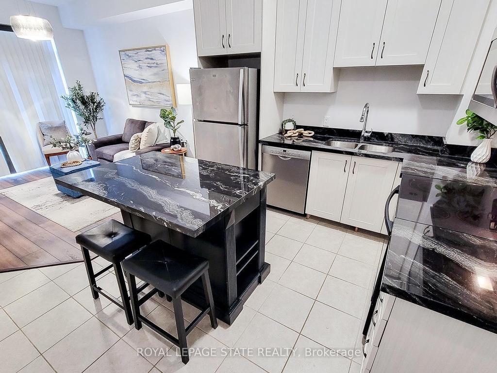 









2490


Old Bronte

Road, 714,
Oakville,




ON
L6M 4J2

