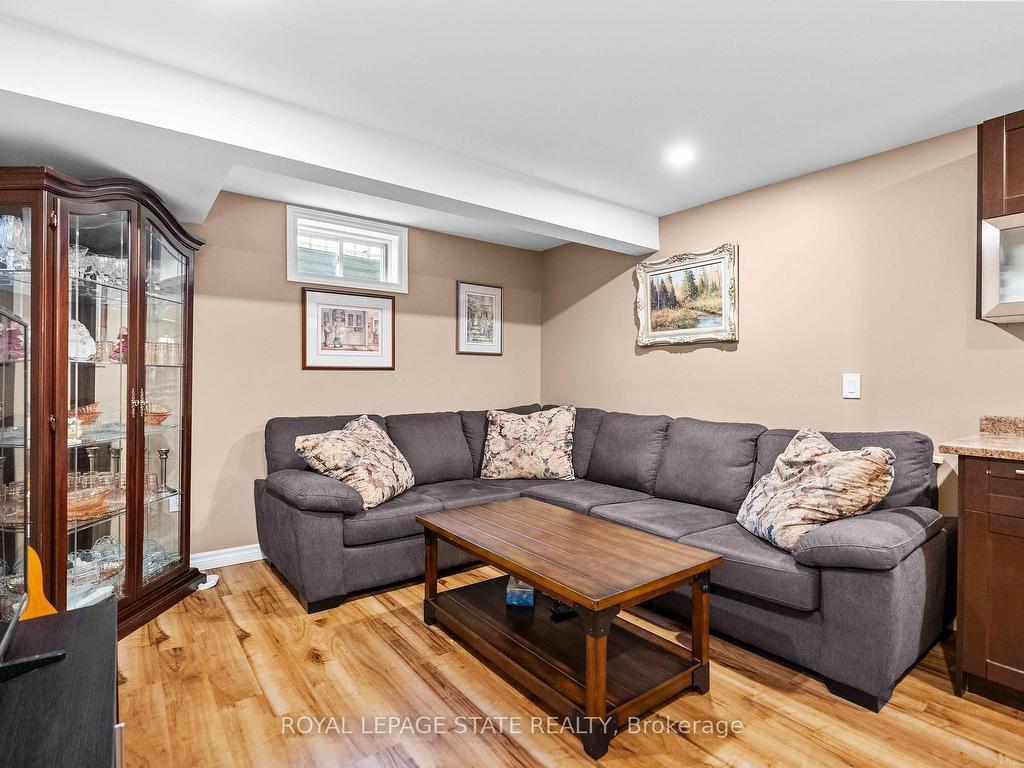 









36


Twentyplace

Boulevard,
Hamilton,




ON
L0R 1W0


