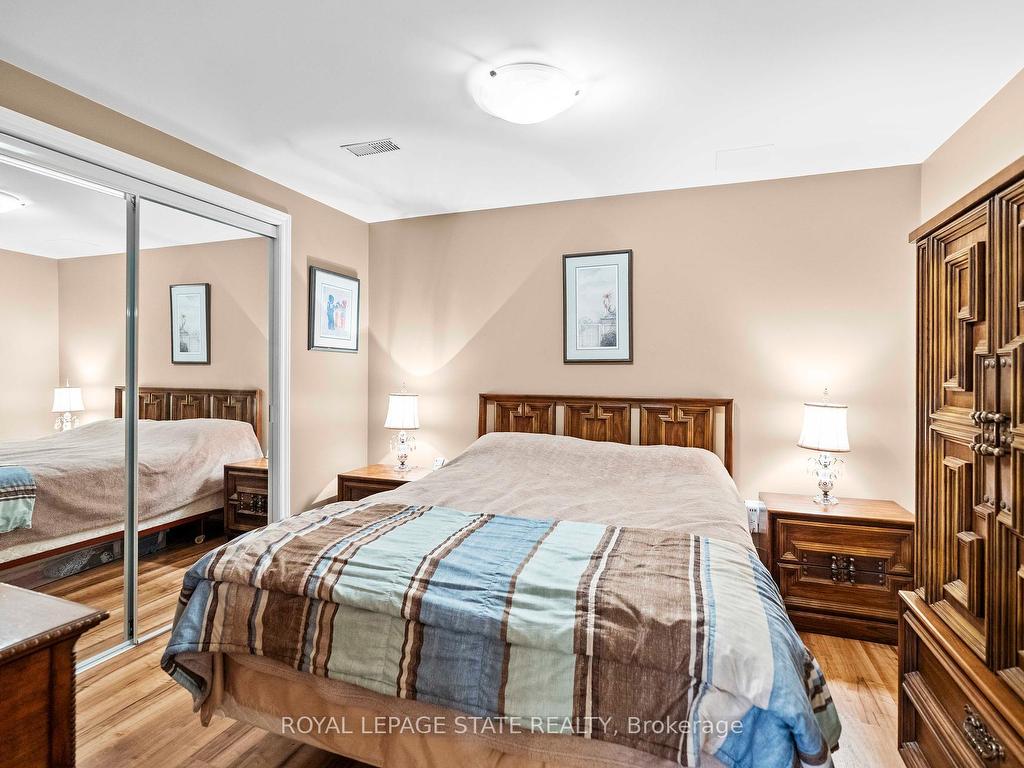 









36


Twentyplace

Boulevard,
Hamilton,




ON
L0R 1W0

