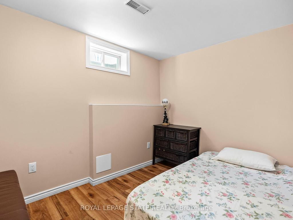 









36


Twentyplace

Boulevard,
Hamilton,




ON
L0R 1W0

