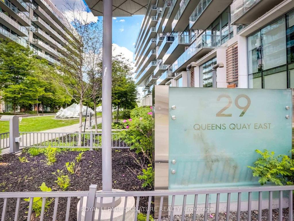 









29


Queens

Quay East, 424,
Toronto,




ON
M5E 0A4

