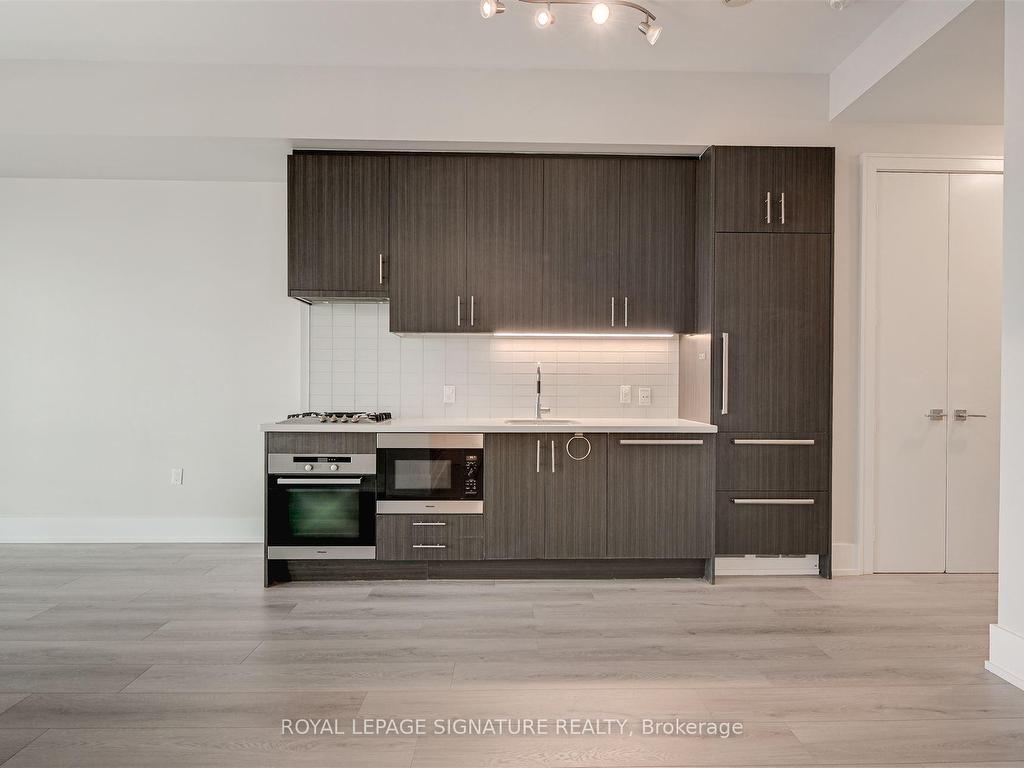 









29


Queens

Quay East, 424,
Toronto,




ON
M5E 0A4


