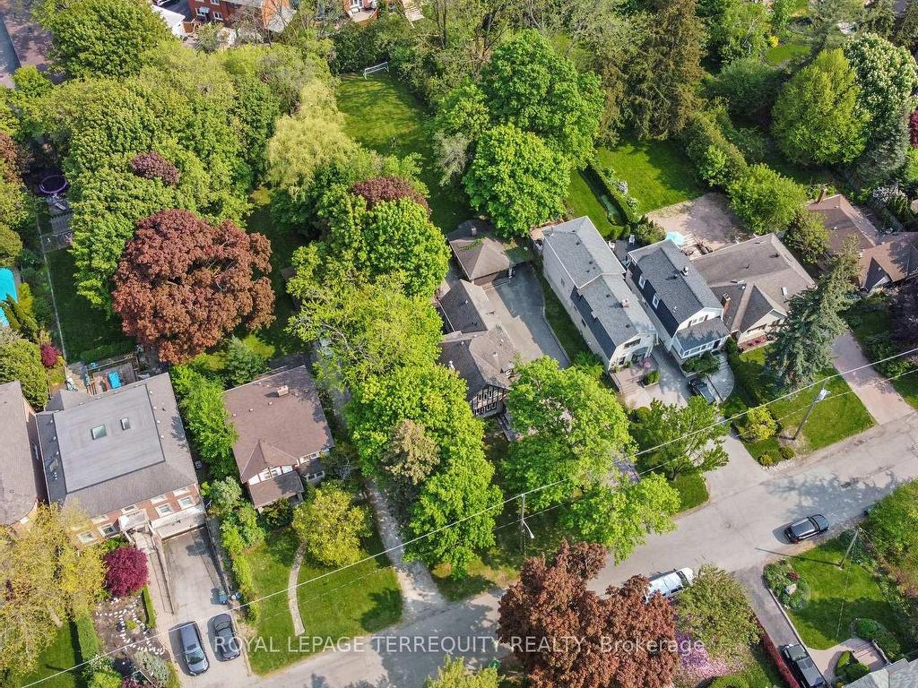 









65


Burnhamthorpe

Crescent,
Toronto,




ON
M9A 1G6

