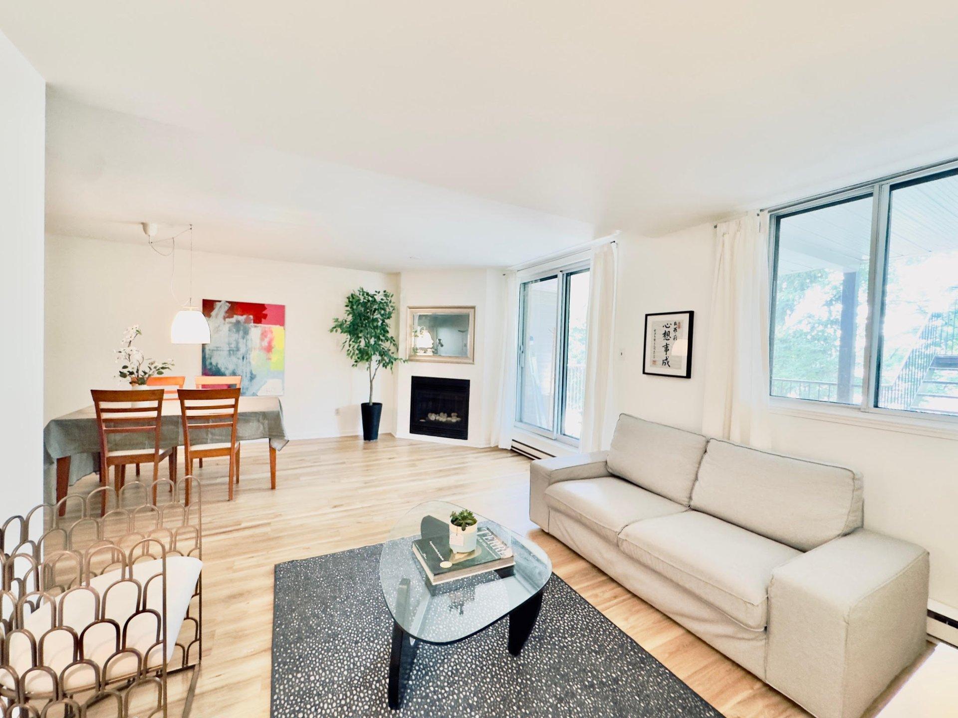 









4340


Rue de la Seine

, 301,
Laval (Chomedey),




QC
H7W2S3

