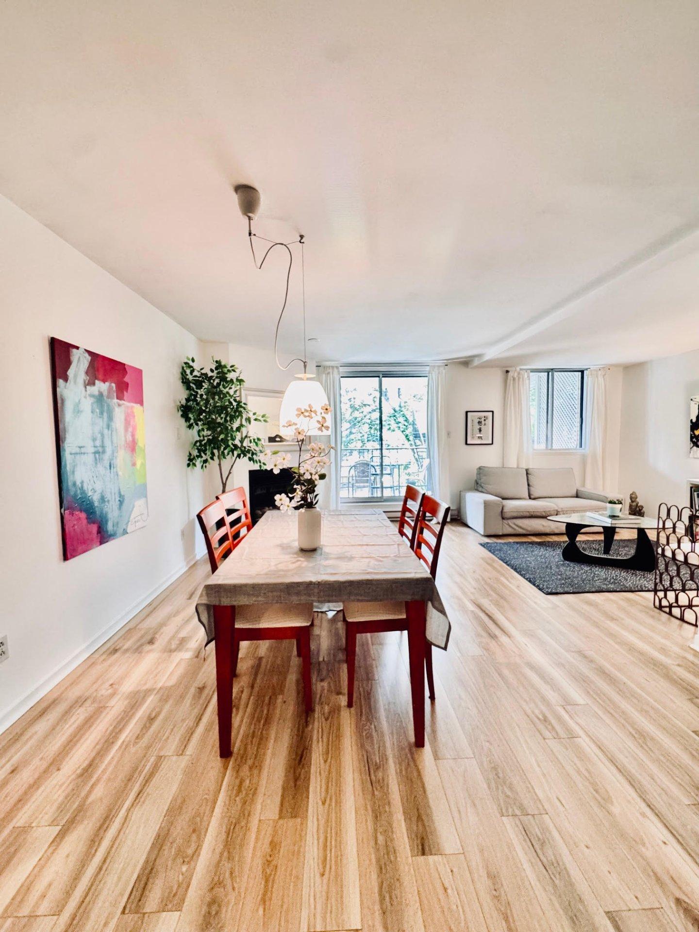 









4340


Rue de la Seine

, 301,
Laval (Chomedey),




QC
H7W2S3


