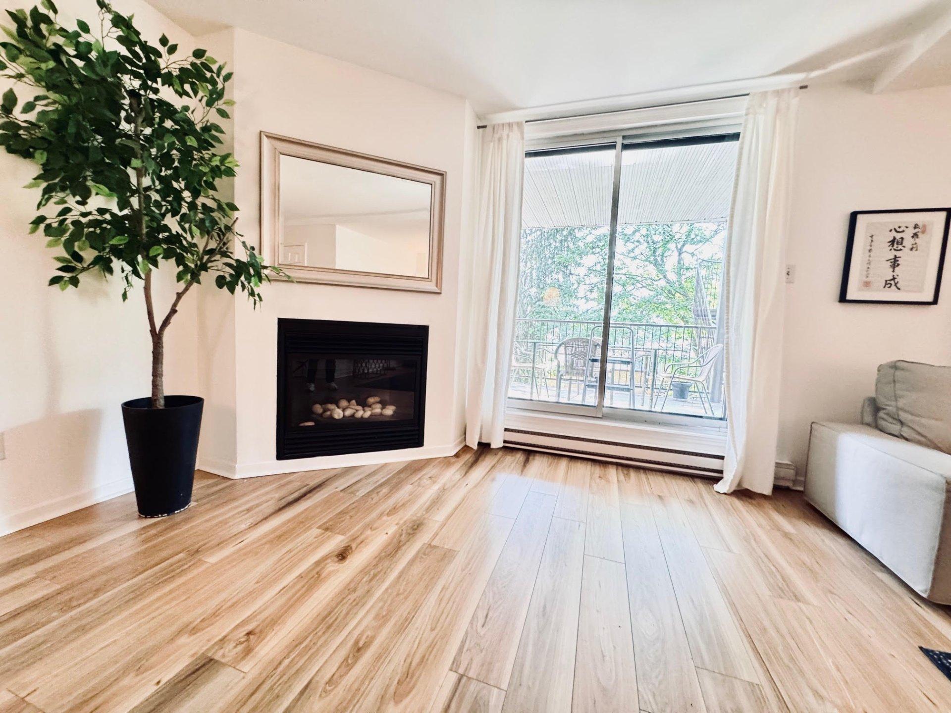 









4340


Rue de la Seine

, 301,
Laval (Chomedey),




QC
H7W2S3

