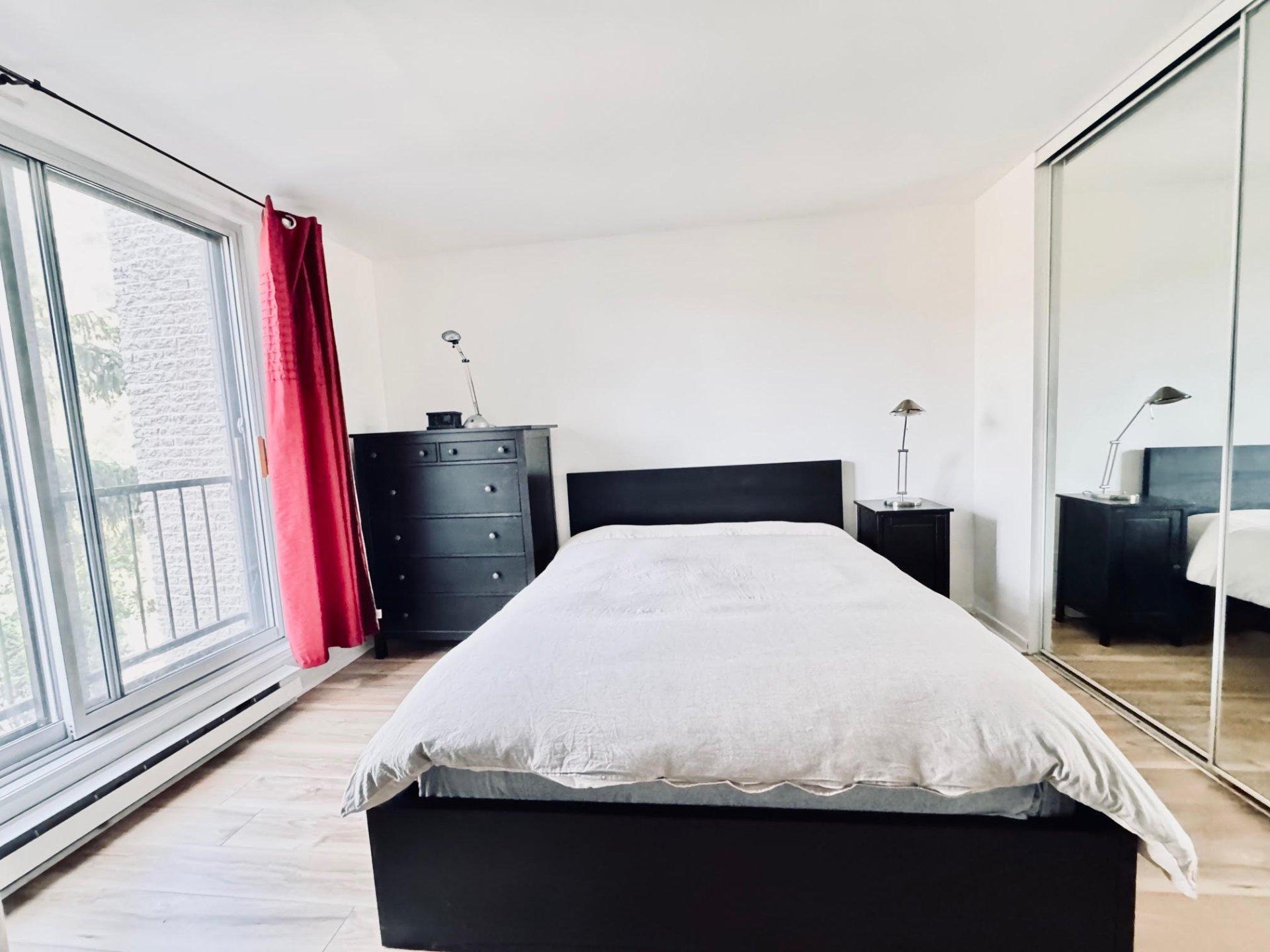 









4340


Rue de la Seine

, 301,
Laval (Chomedey),




QC
H7W2S3

