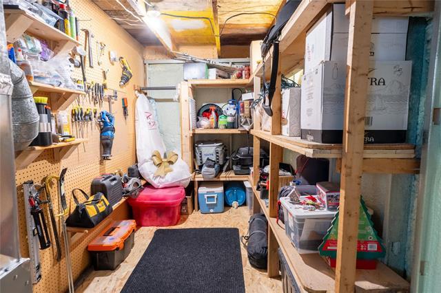









1432


Pacific

AVE,
Winnipeg,




MB
R3E 1H2

