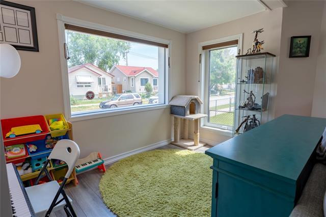 









1432


Pacific

AVE,
Winnipeg,




MB
R3E 1H2

