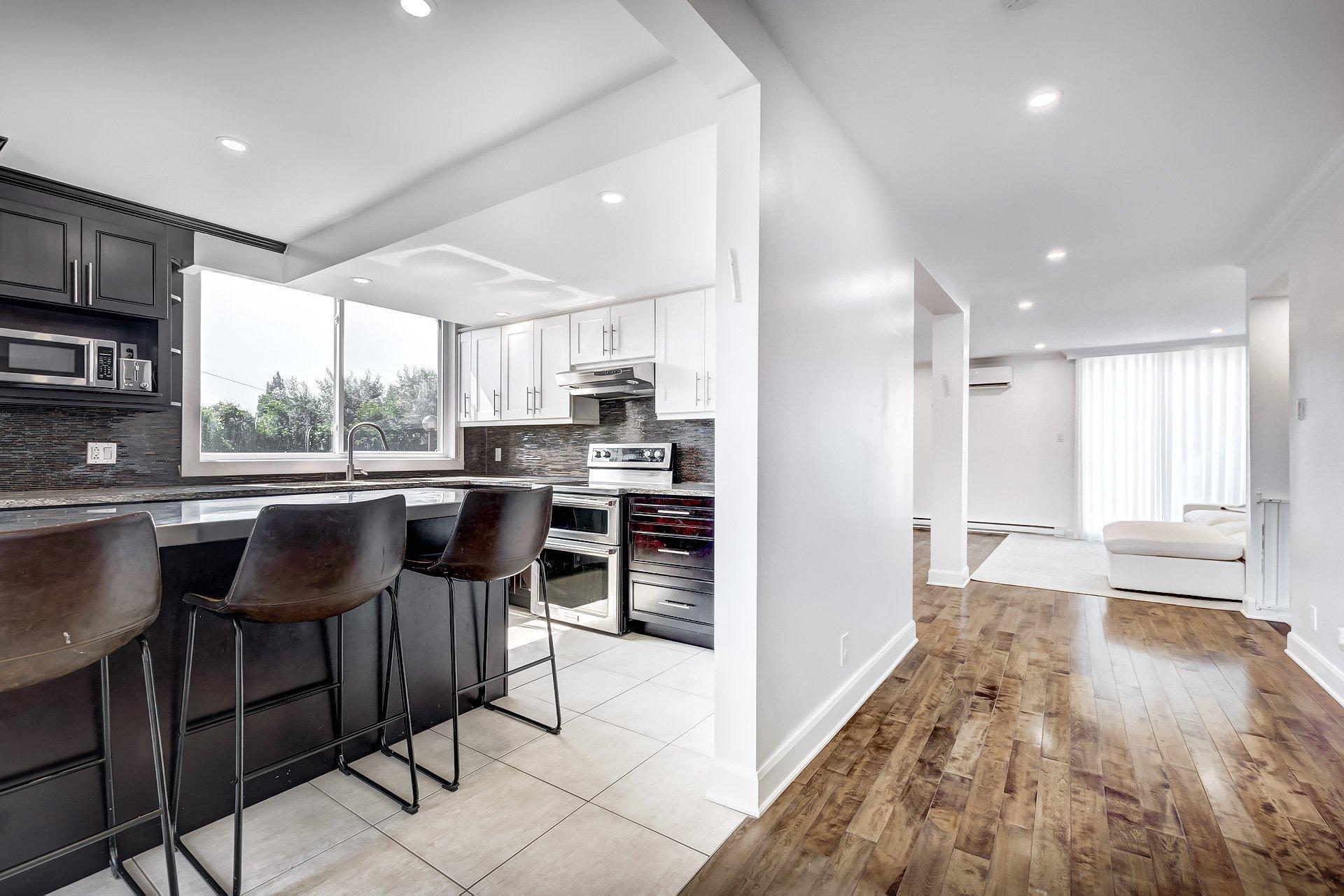 









5601


Ch. Merrimac

,
Côte-Saint-Luc,




QC
H4W1S5

