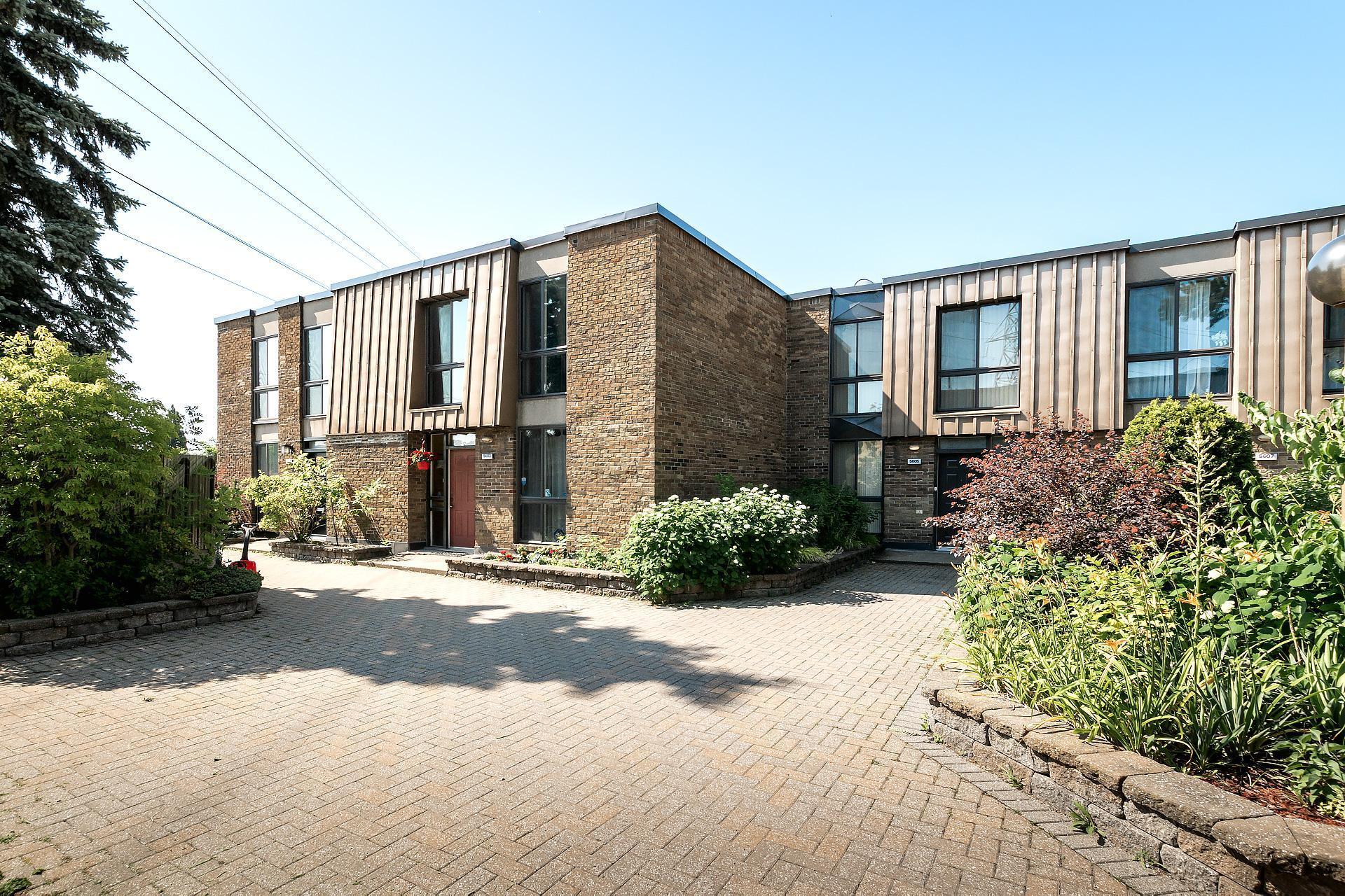 









5601


Ch. Merrimac

,
Côte-Saint-Luc,




QC
H4W1S5

