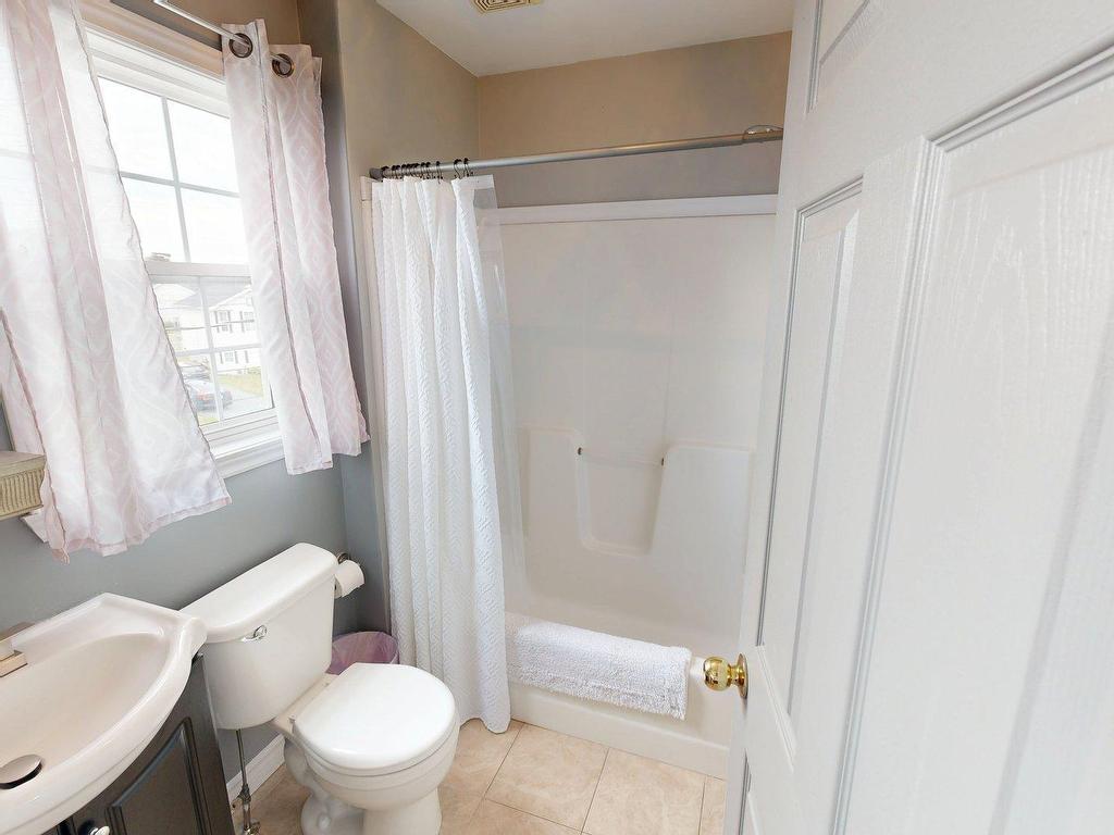 












181 Vicky Crescent

,
Eastern Passage,




NS
B3G 1T3

