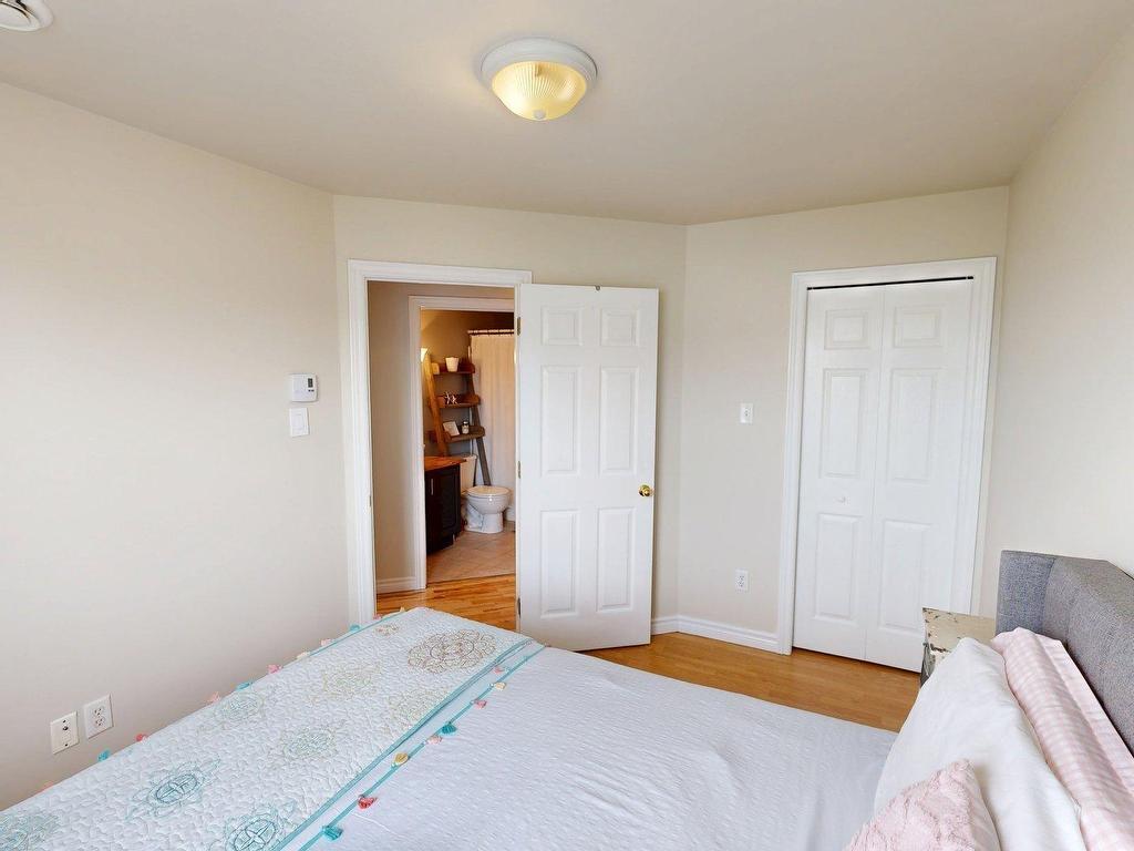 












181 Vicky Crescent

,
Eastern Passage,




NS
B3G 1T3

