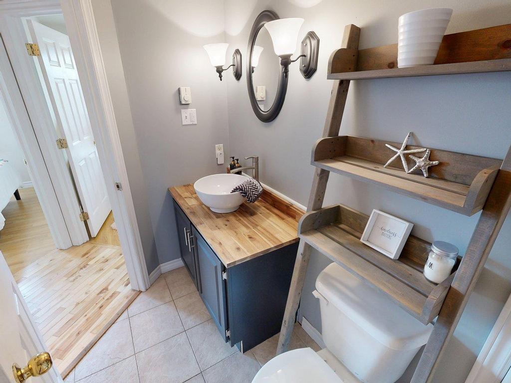 












181 Vicky Crescent

,
Eastern Passage,




NS
B3G 1T3

