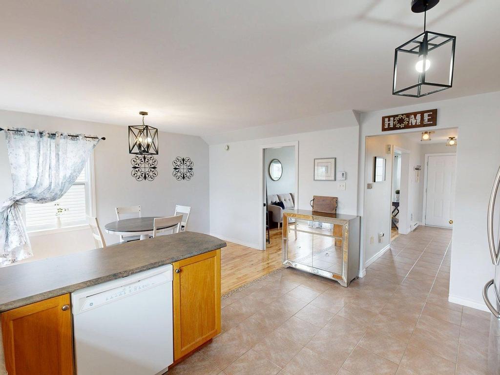 












181 Vicky Crescent

,
Eastern Passage,




NS
B3G 1T3

