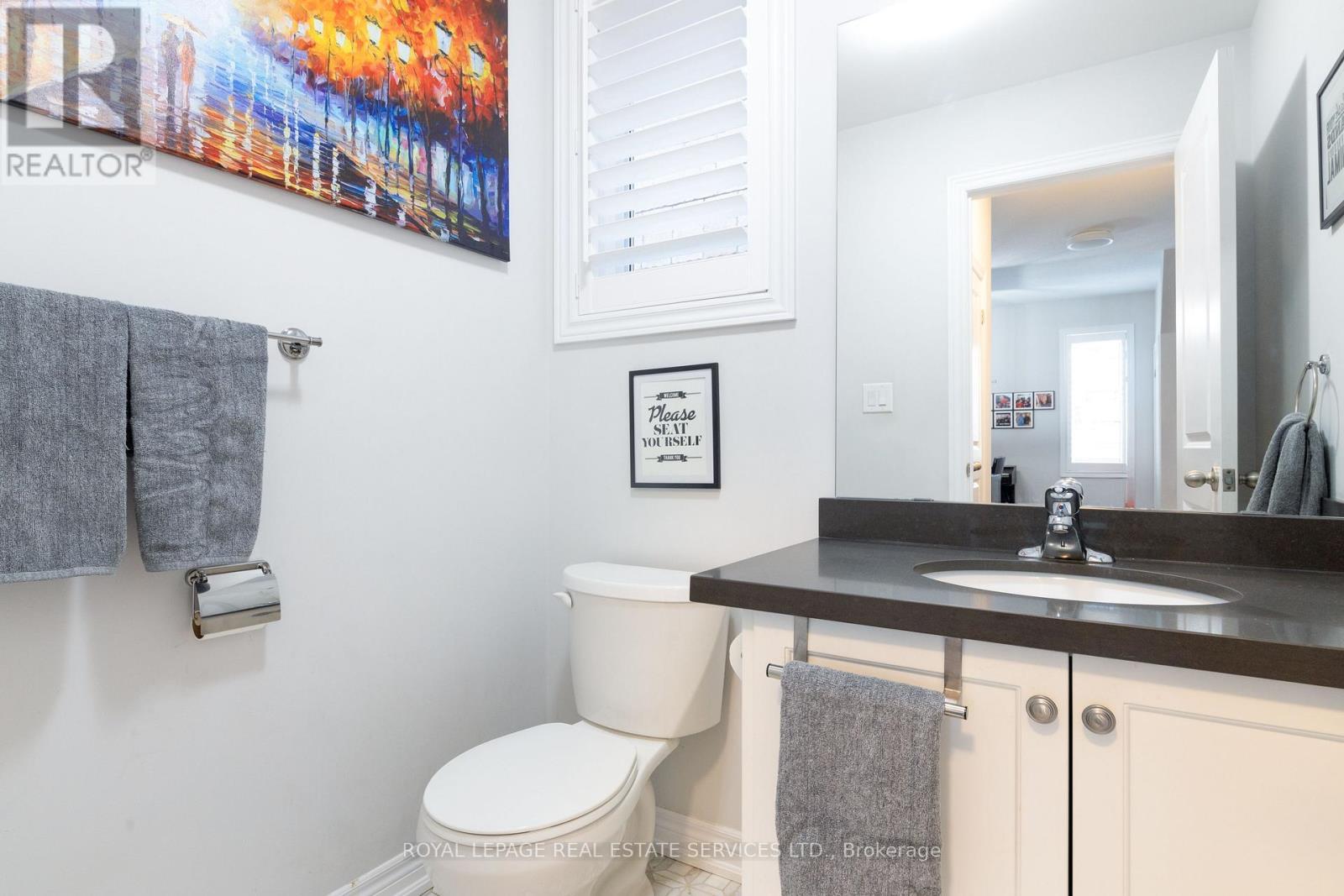 












17 NARBONNE CRESCENT

,
Hamilton,




Ontario
L8J0J7

