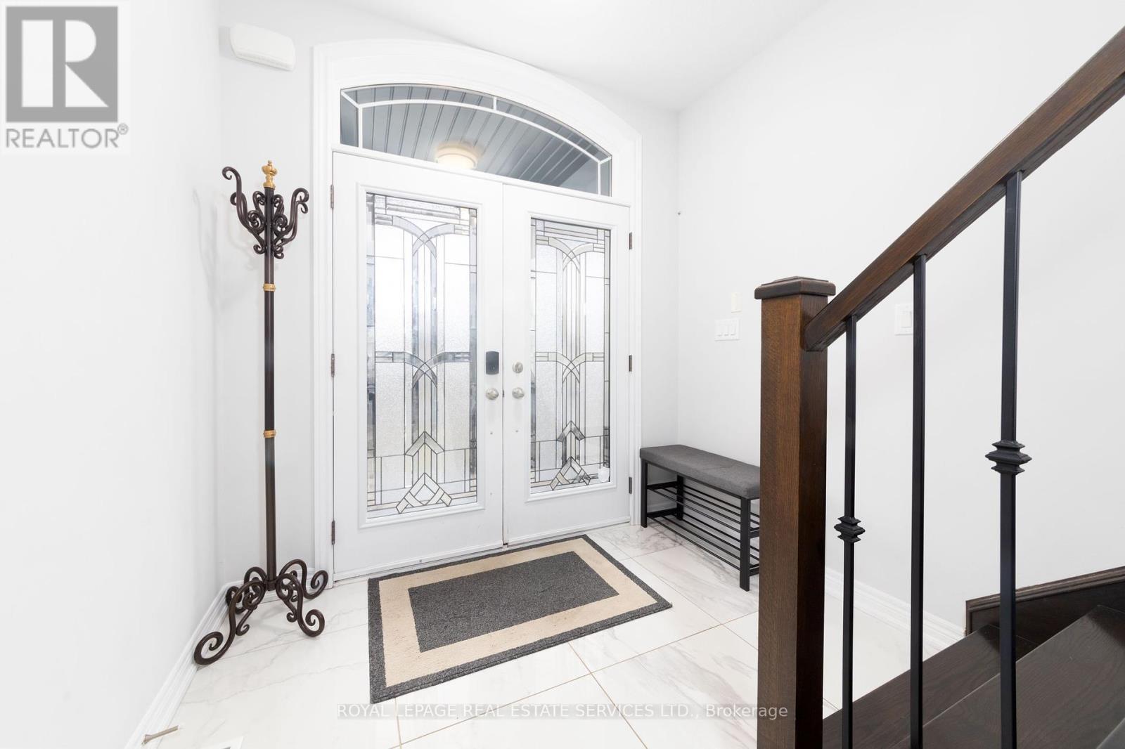 












17 NARBONNE CRESCENT

,
Hamilton,




Ontario
L8J0J7

