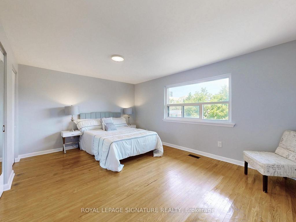 









61


Centre

Street South,
Brampton,




ON
L6W 2X7

