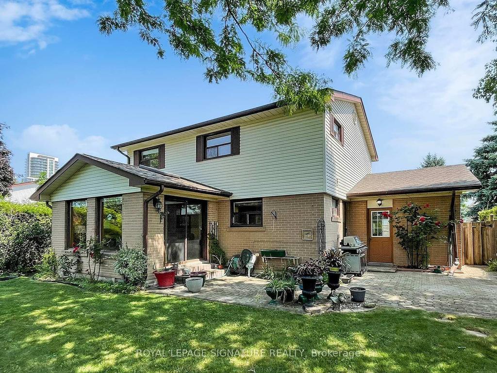 









61


Centre

Street South,
Brampton,




ON
L6W 2X7

