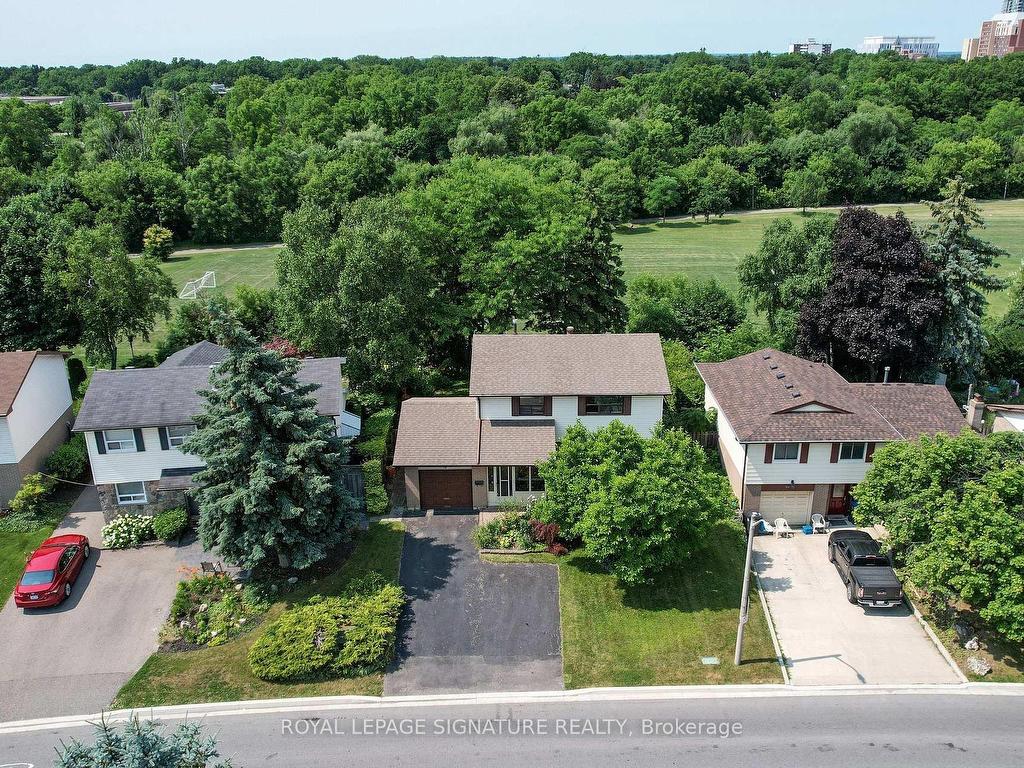 









61


Centre

Street South,
Brampton,




ON
L6W 2X7

