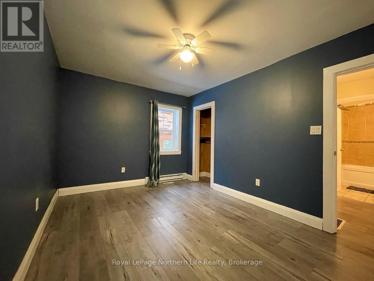 












450 MCCONNELL STREET

,
Mattawa,




Ontario
P0H1V0


