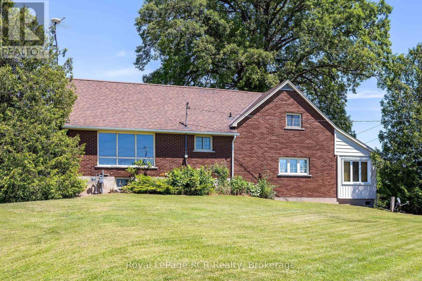 












177569 GREY RD 18 ROAD

,
Georgian Bluffs,




Ontario
N4K5N5

