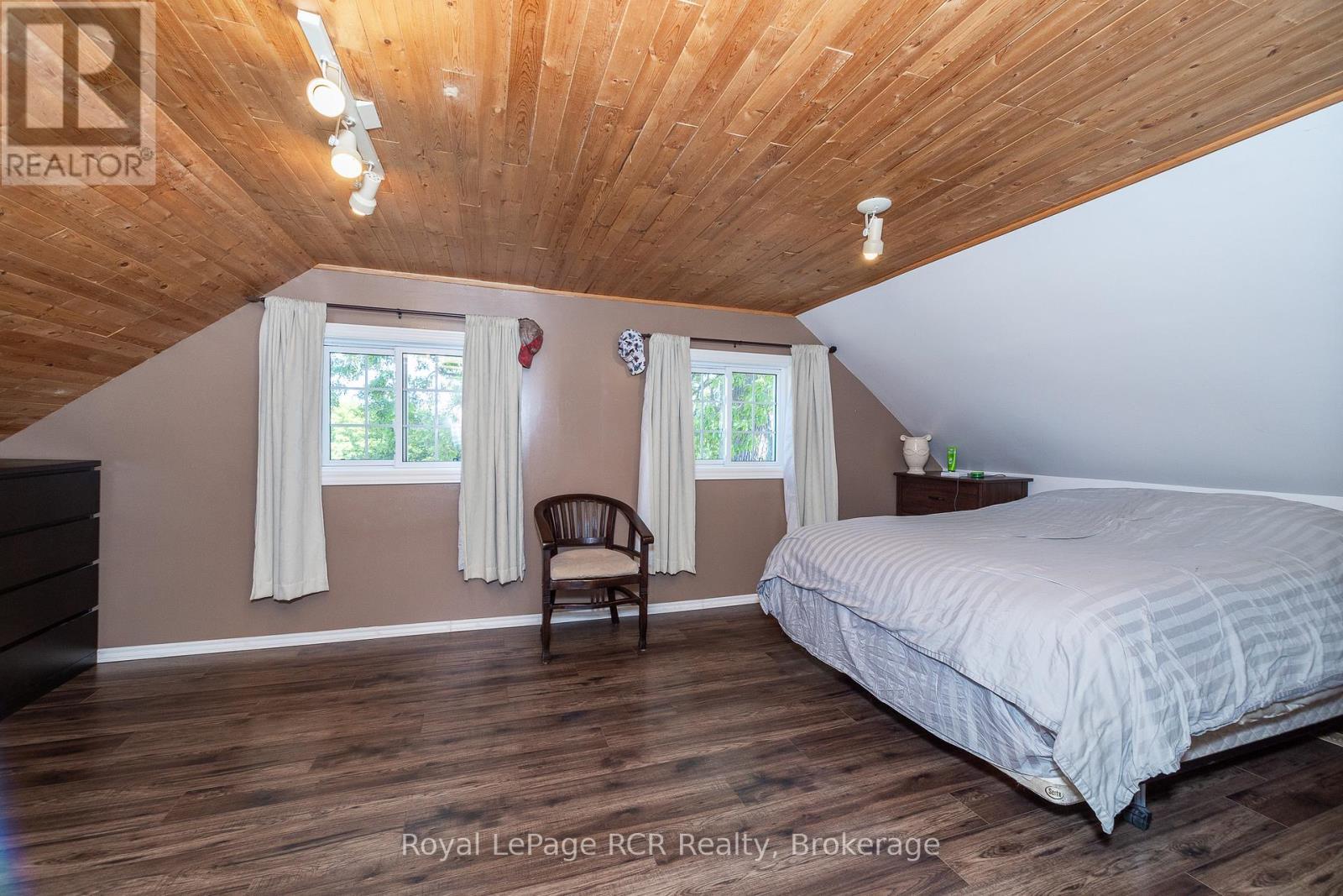 












177569 GREY RD 18 ROAD

,
Georgian Bluffs,




Ontario
N4K5N5

