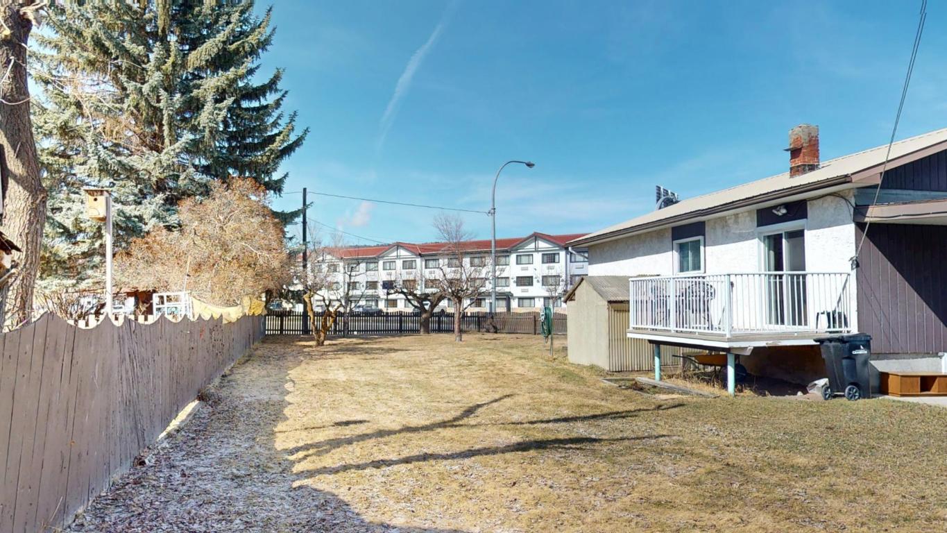 









200


3rd

Avenue,
Cranbrook,




BC
V1C 2B7

