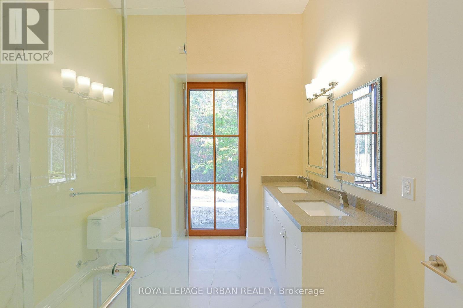 












800 RYE ROAD

,
South River,




Ontario
P0A1Z0


