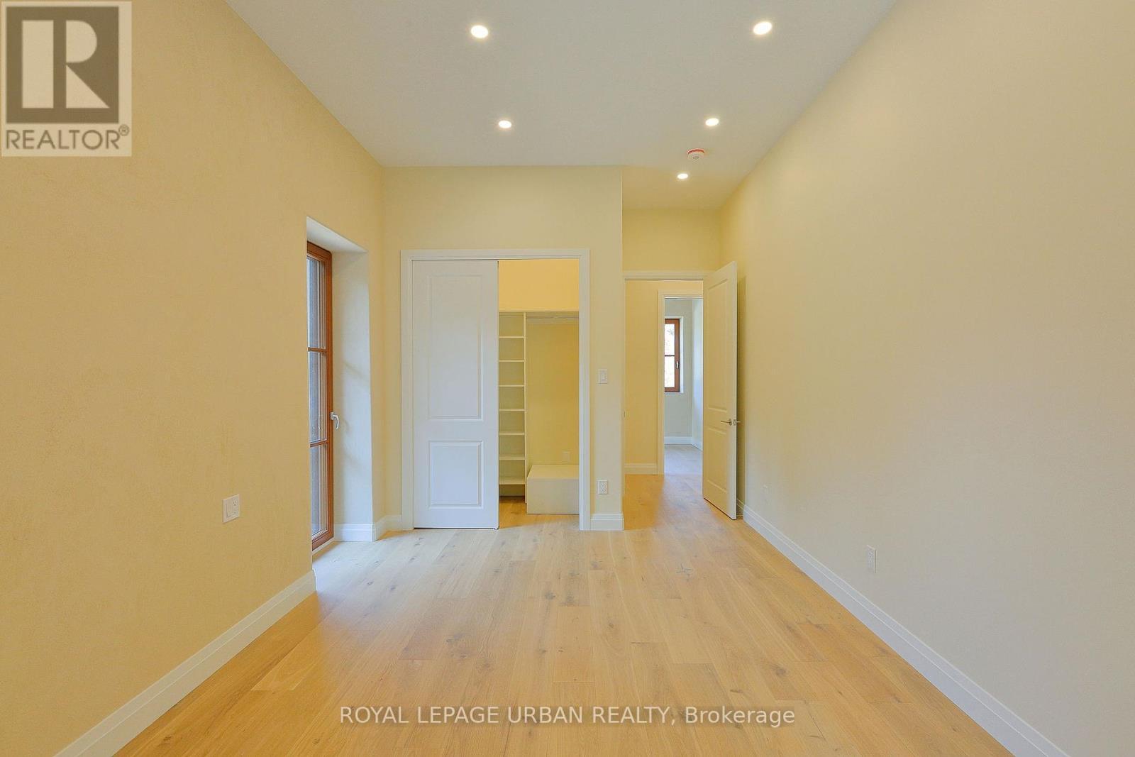 












800 RYE ROAD

,
South River,




Ontario
P0A1Z0


