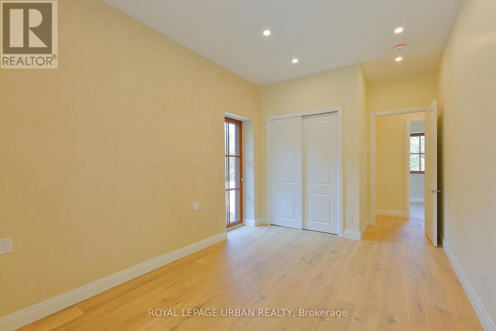 












800 RYE ROAD

,
South River,




Ontario
P0A1Z0

