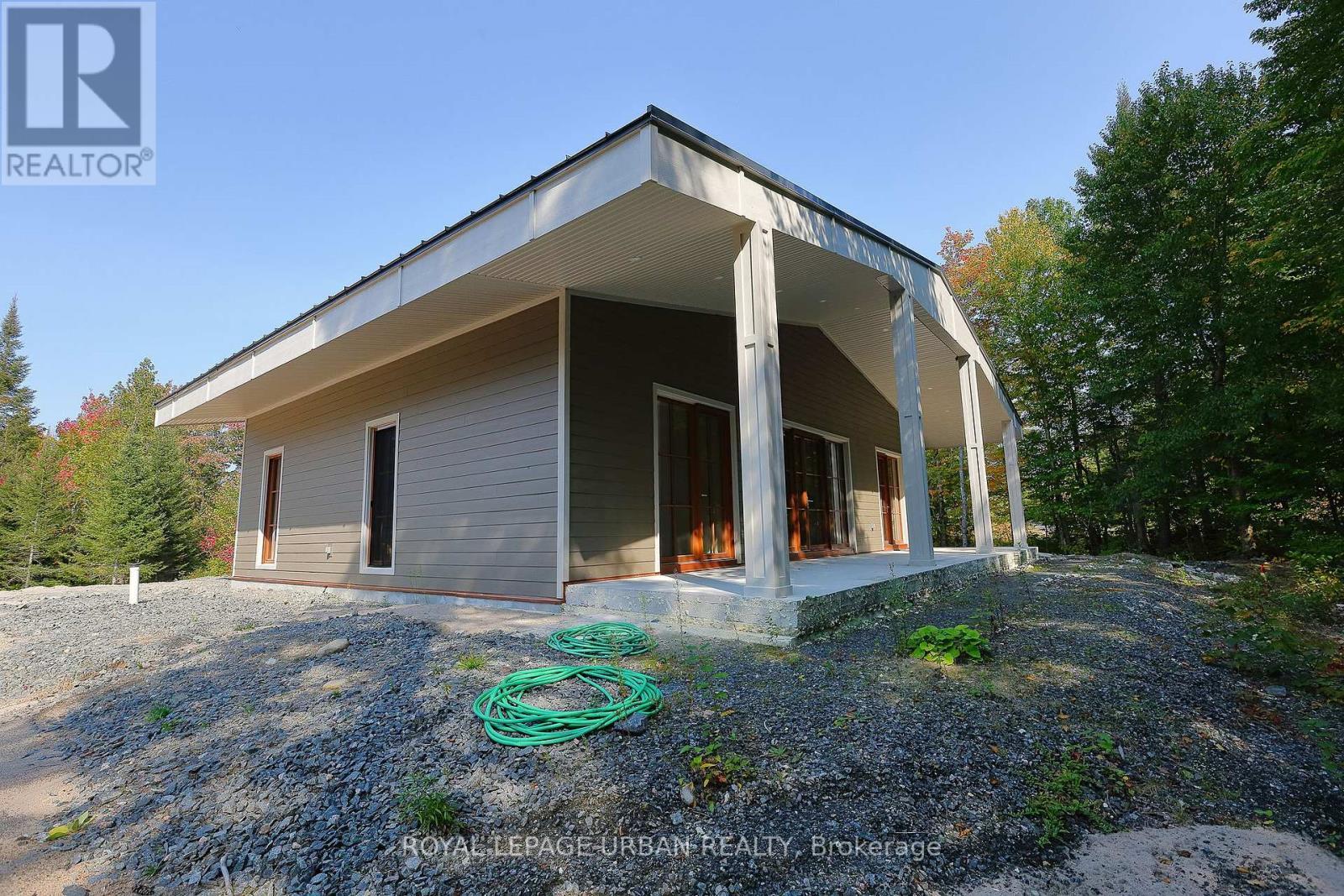 












800 RYE ROAD

,
South River,




Ontario
P0A1Z0

