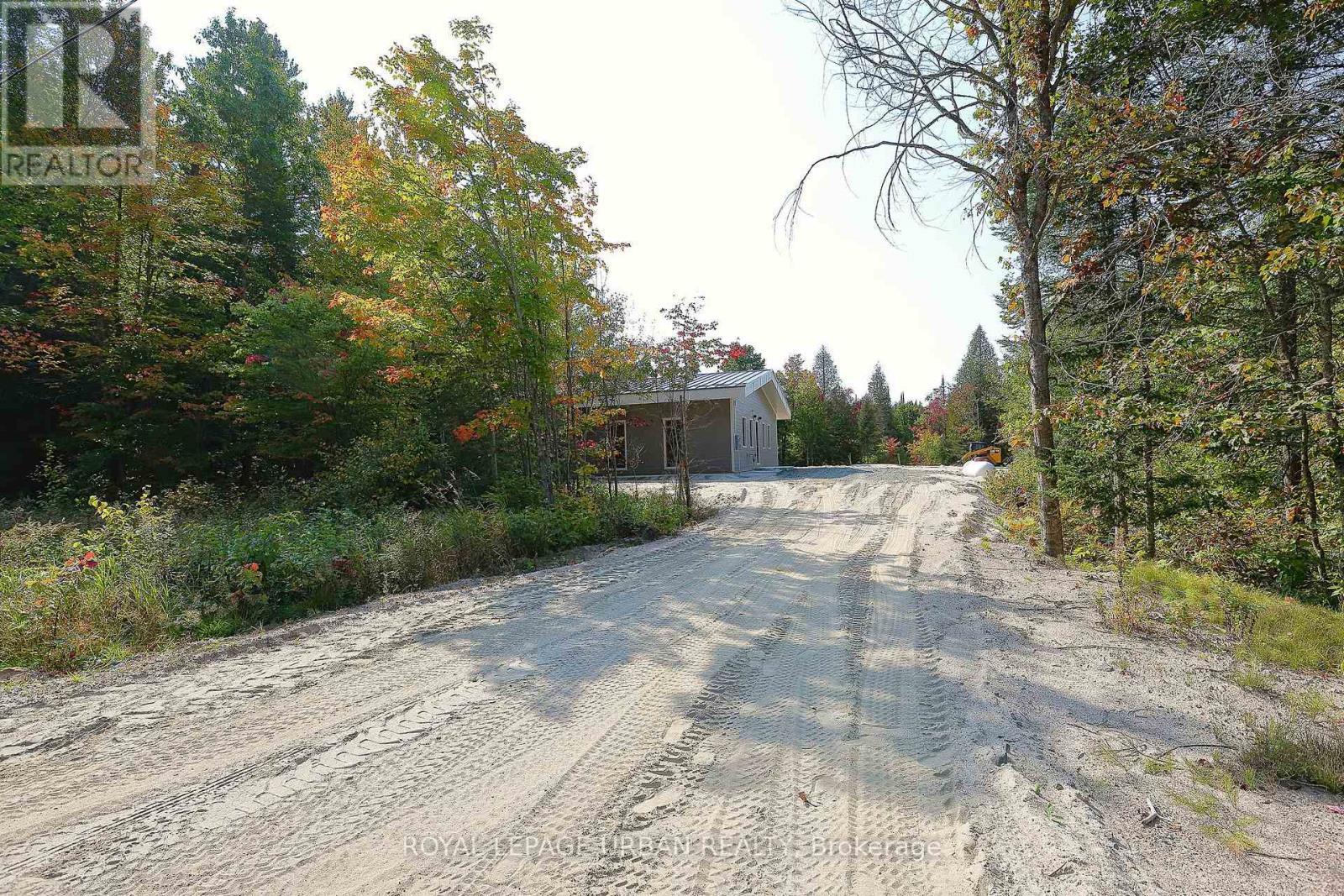 












800 RYE ROAD

,
South River,




Ontario
P0A1Z0

