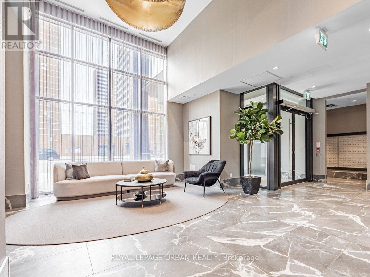 












2311 - 286 MAIN STREET

,
Toronto,




Ontario
M4C0B3

