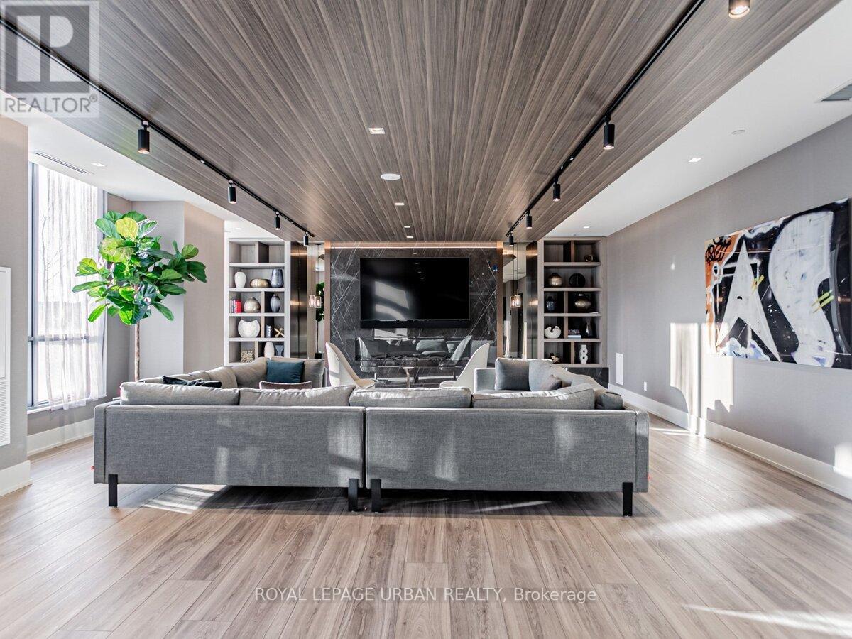 












2311 - 286 MAIN STREET

,
Toronto,




Ontario
M4C0B3

