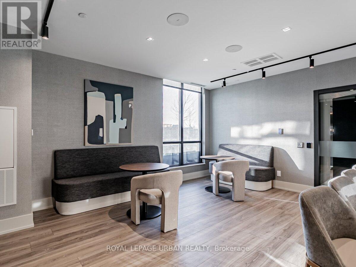 












2311 - 286 MAIN STREET

,
Toronto,




Ontario
M4C0B3

