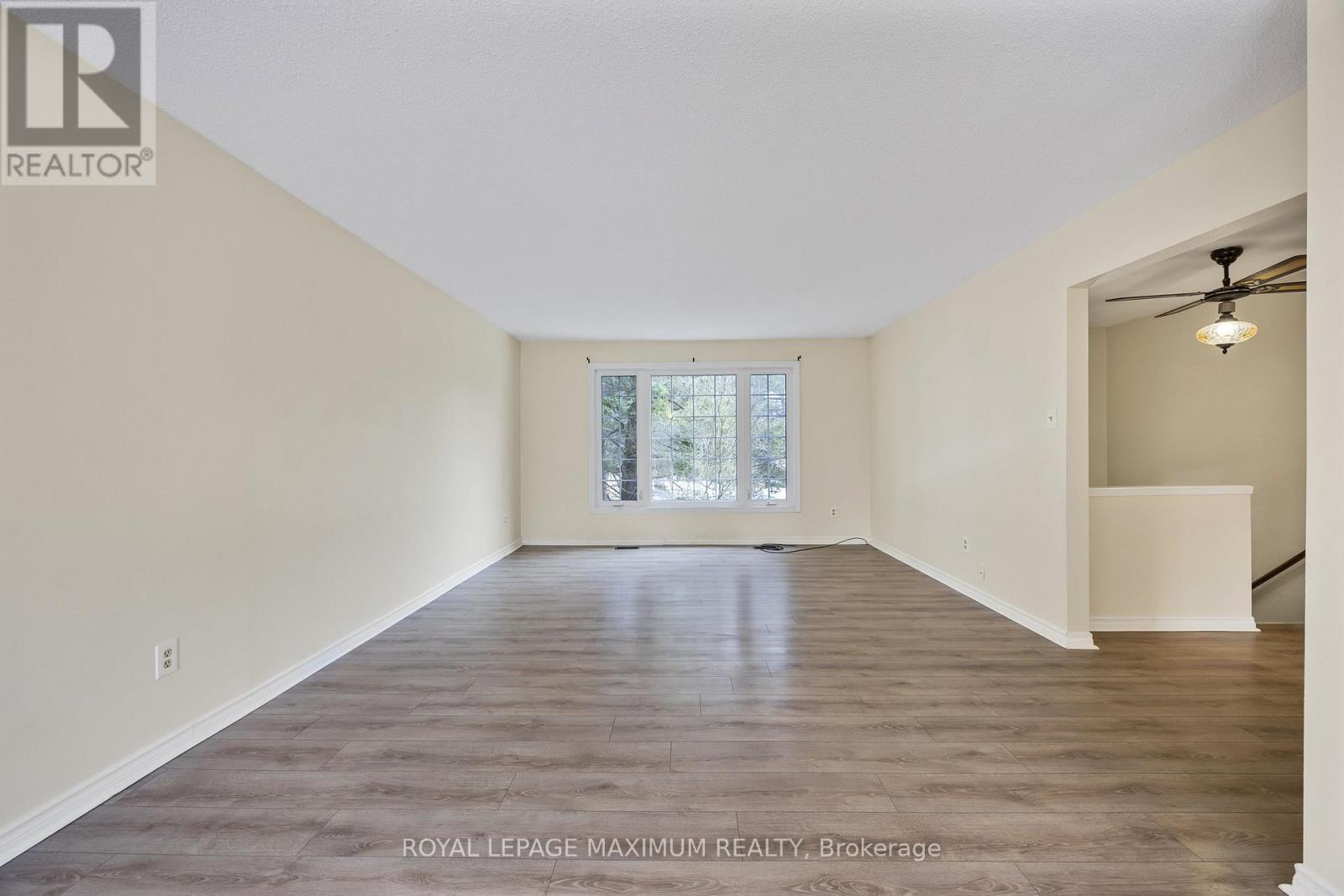 












7 PRINCESS DRIVE

,
Adjala-Tosorontio,




Ontario
L0M1M0

