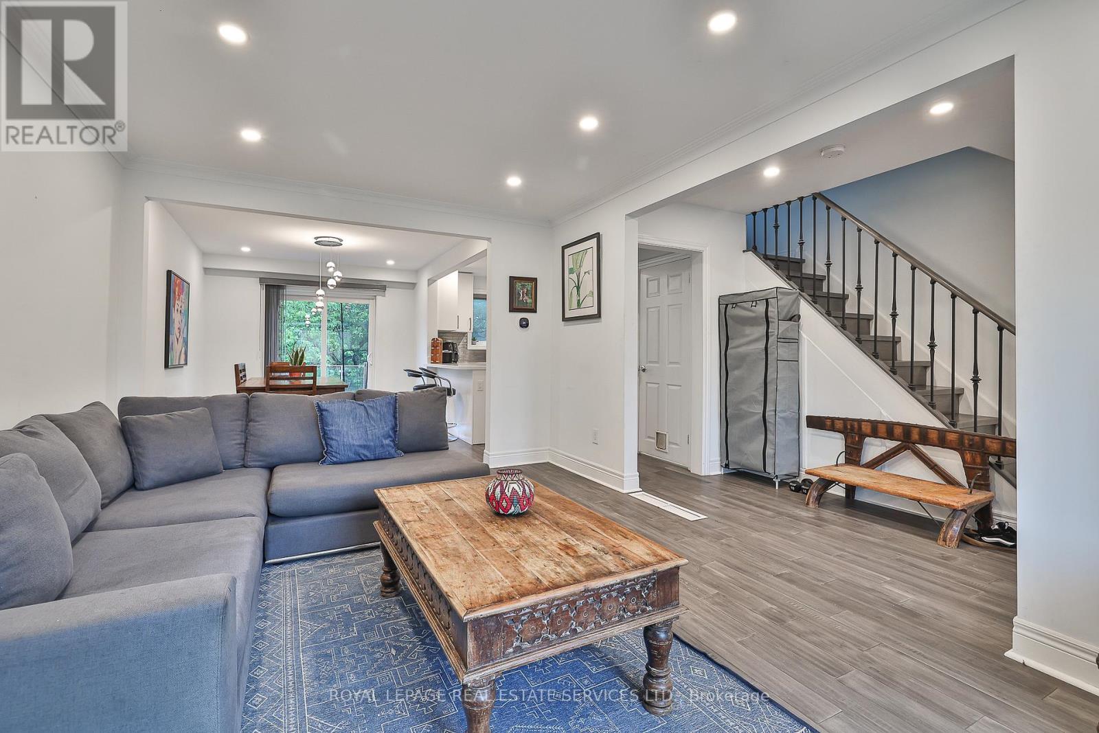 












224 OVERBROOK PLACE

,
Toronto,




Ontario
M3H4R6

