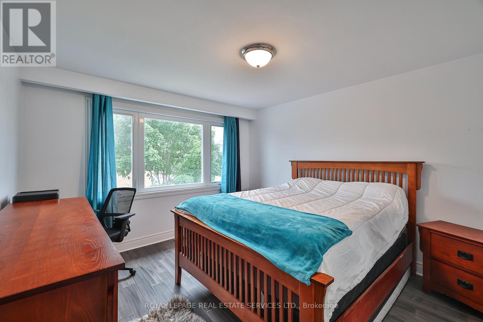 












224 OVERBROOK PLACE

,
Toronto,




Ontario
M3H4R6

