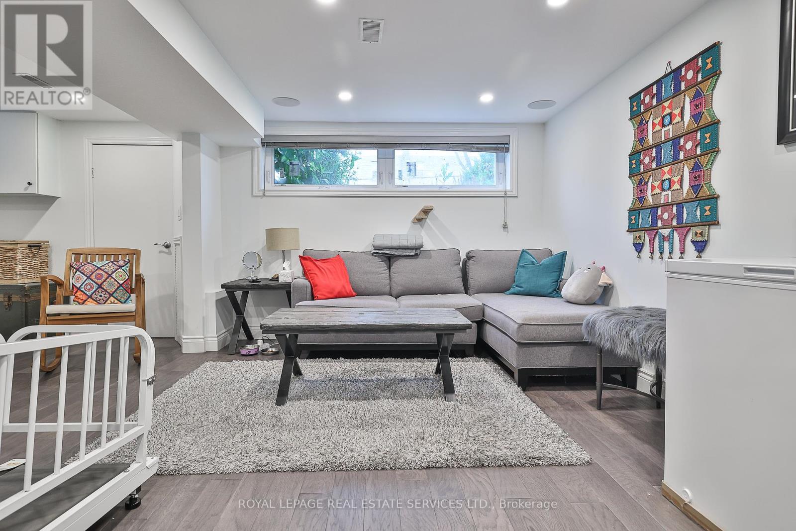 












224 OVERBROOK PLACE

,
Toronto,




Ontario
M3H4R6

