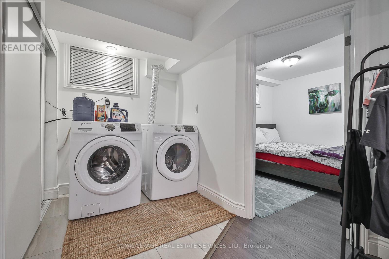 












224 OVERBROOK PLACE

,
Toronto,




Ontario
M3H4R6


