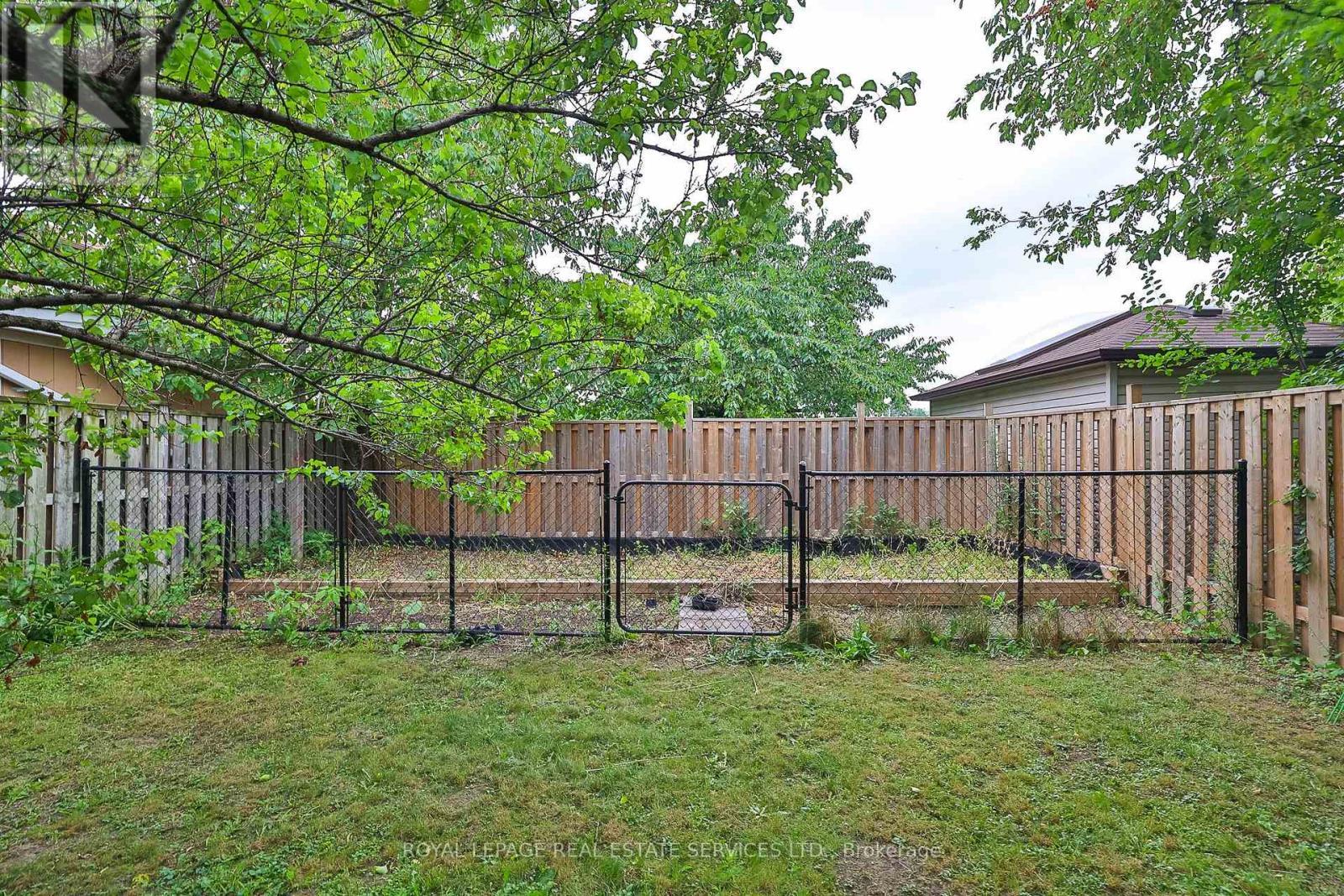 












224 OVERBROOK PLACE

,
Toronto,




Ontario
M3H4R6

