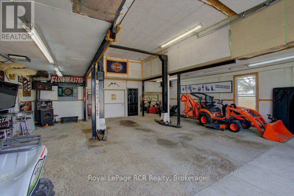 












8321 HIGHWAY 89

,
Wellington North,




Ontario
N0G1N0

