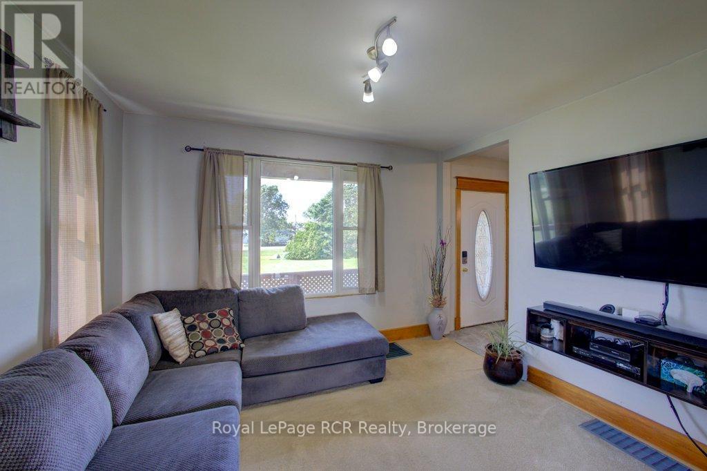 












8321 HIGHWAY 89

,
Wellington North,




Ontario
N0G1N0

