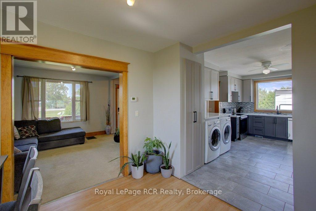 












8321 HIGHWAY 89

,
Wellington North,




Ontario
N0G1N0

