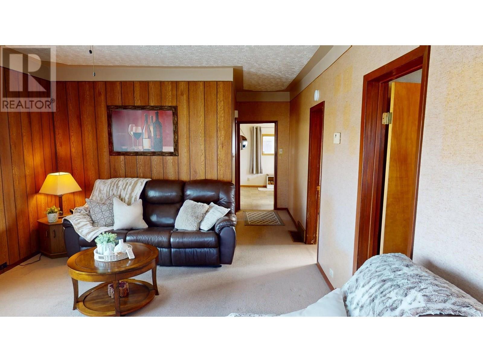 












200 3rd Avenue S

,
Cranbrook,




British Columbia
V1C2B7

