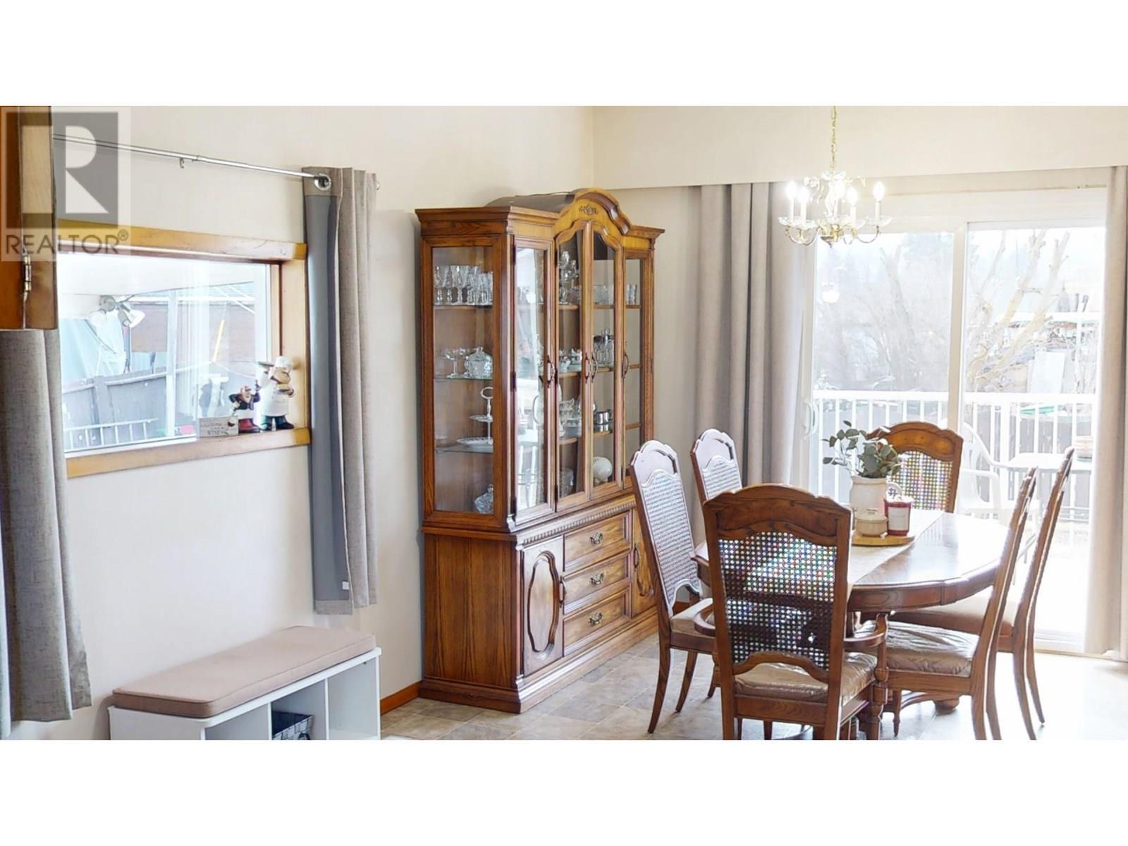 












200 3rd Avenue S

,
Cranbrook,




British Columbia
V1C2B7

