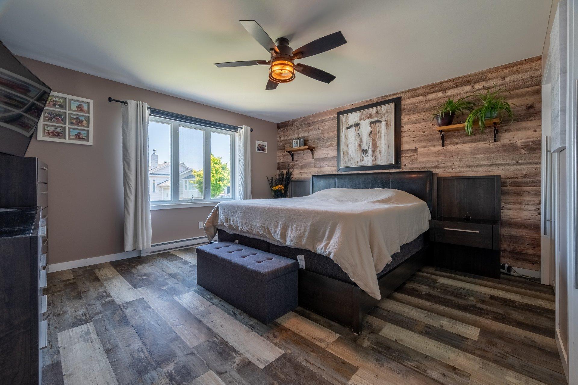 









100


Rue Perron

,
Saint-Philippe,




QC
J0L2K0

