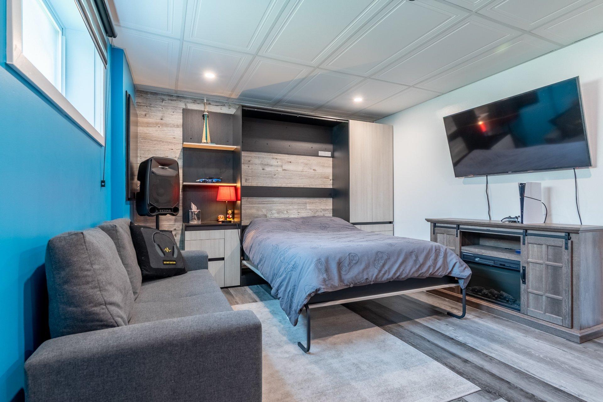 









100


Rue Perron

,
Saint-Philippe,




QC
J0L2K0

