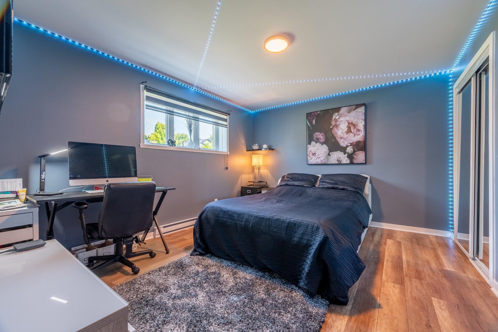 









100


Rue Perron

,
Saint-Philippe,




QC
J0L2K0


